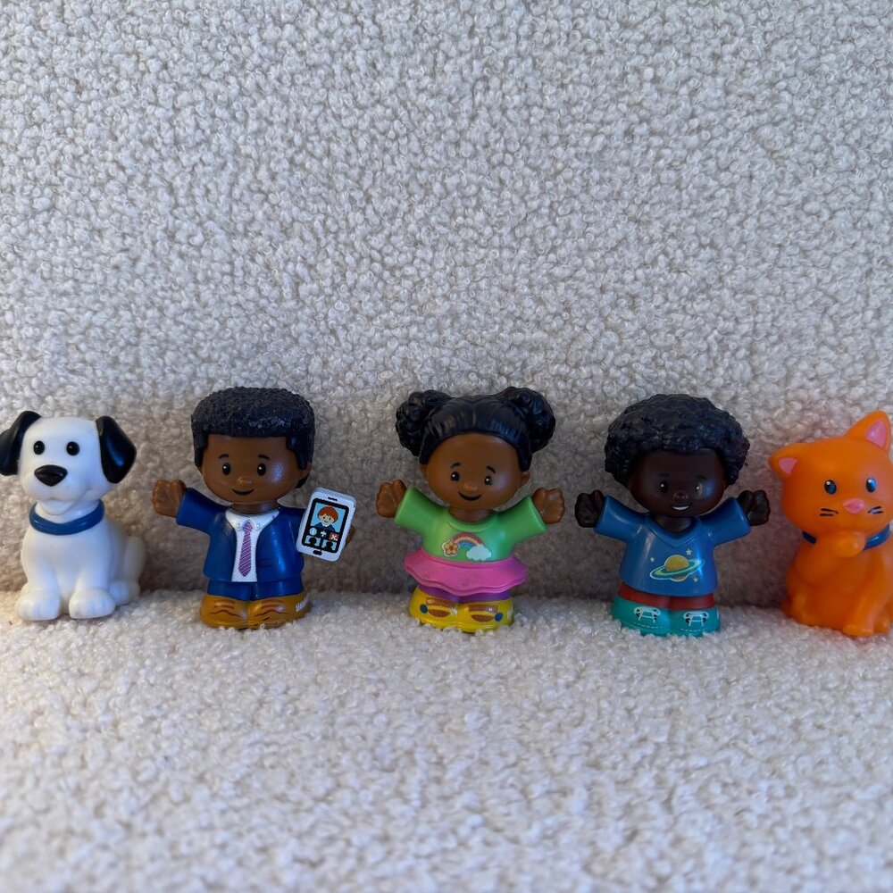 Kids Action Figures Set with Dog and Cat